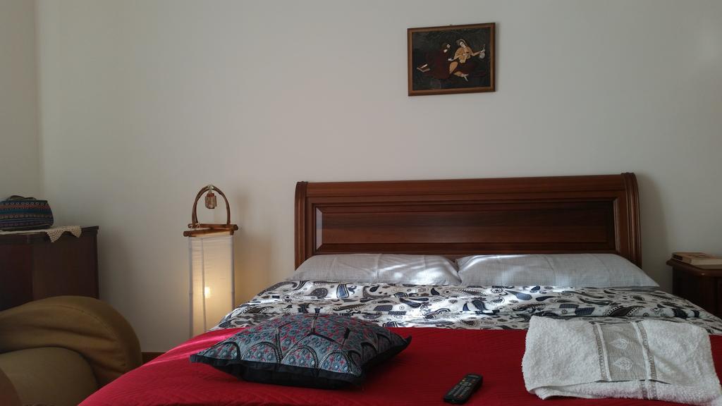 קאסרטה Lian Room B&B חדר תמונה