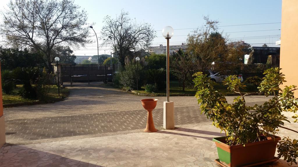 קאסרטה Lian Room B&B מראה חיצוני תמונה