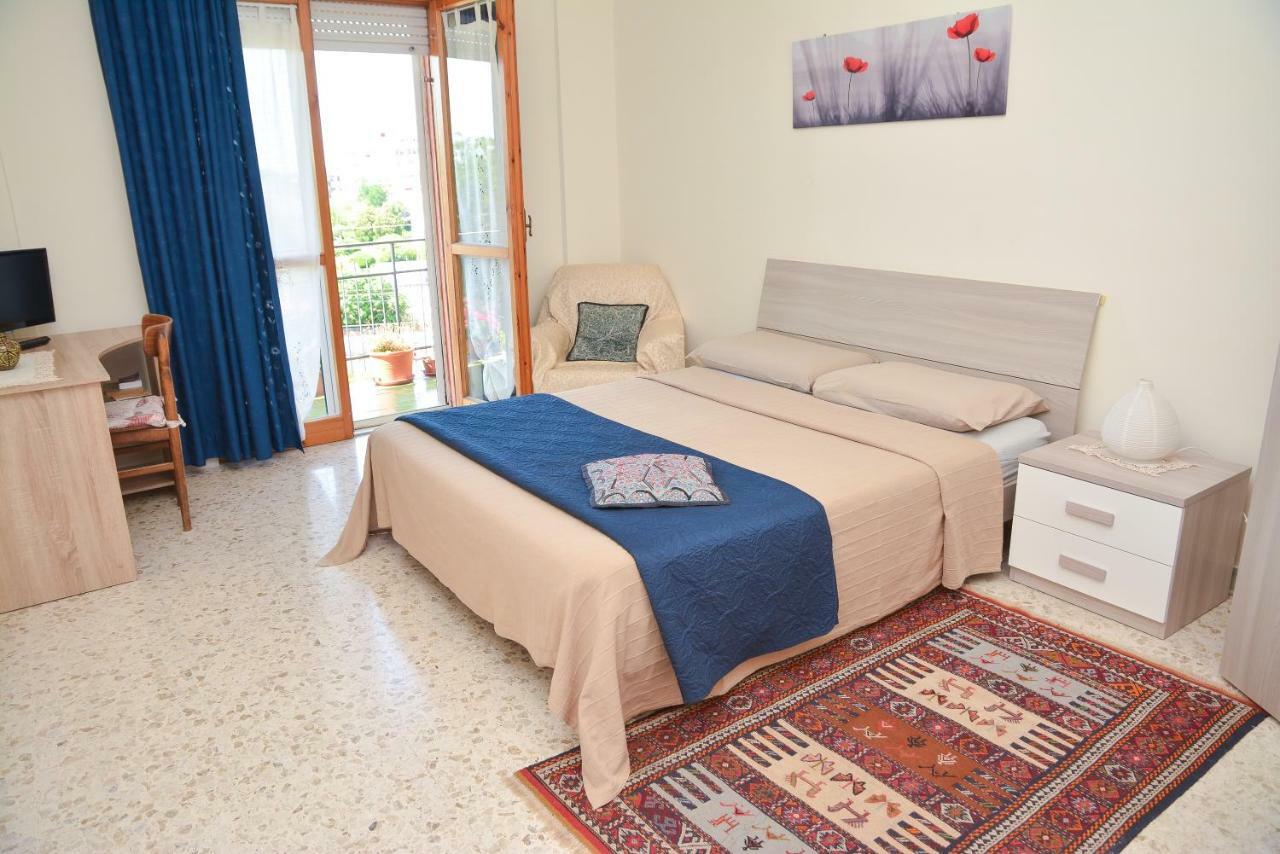 קאסרטה Lian Room B&B מראה חיצוני תמונה