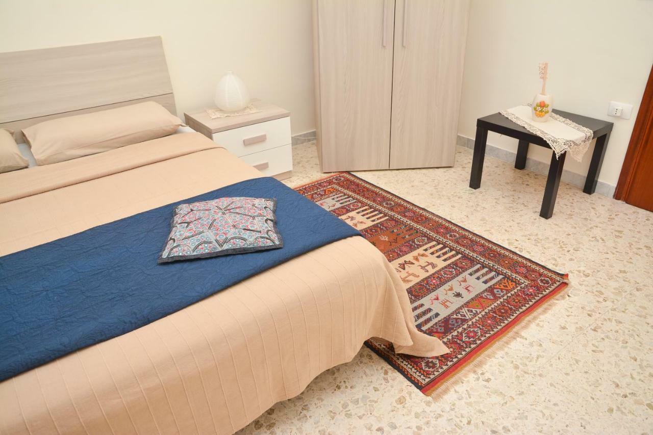 קאסרטה Lian Room B&B מראה חיצוני תמונה