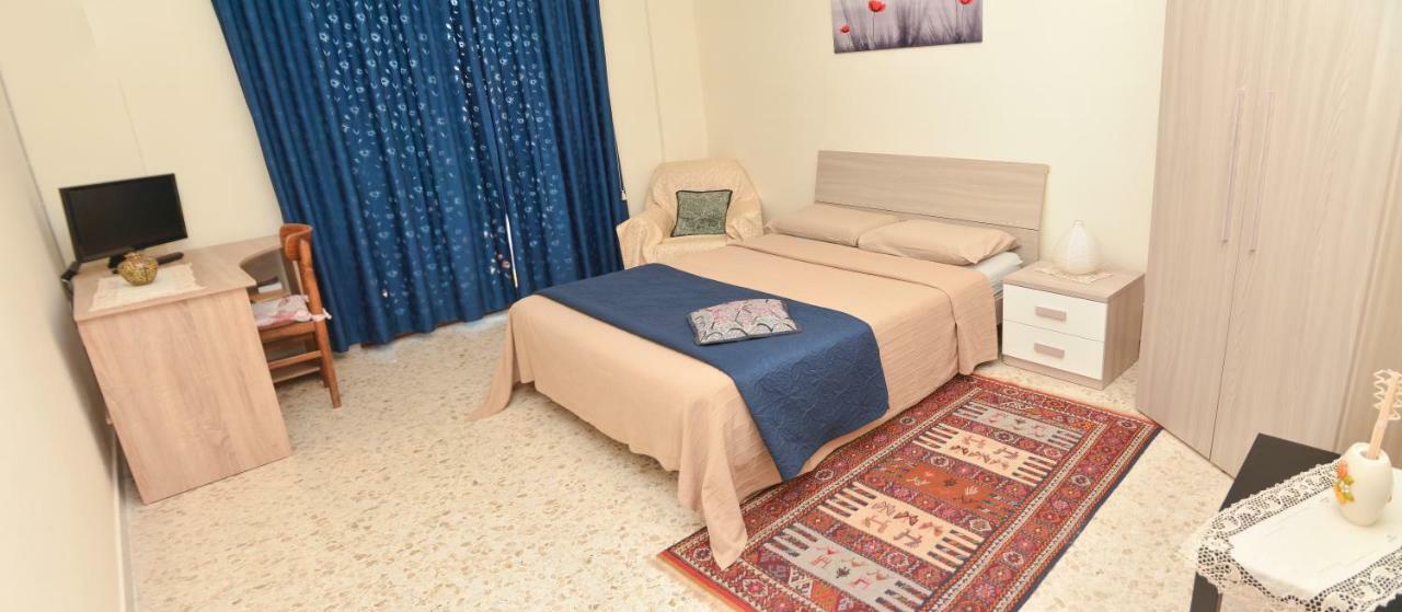קאסרטה Lian Room B&B מראה חיצוני תמונה